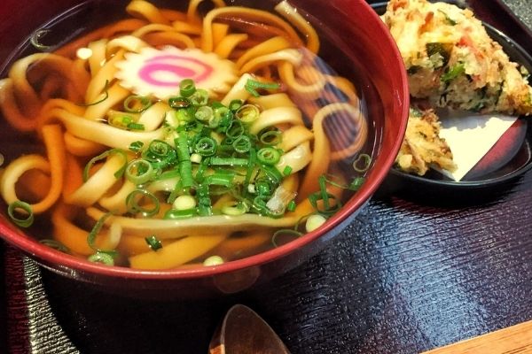 Khám phá 10 món ăn nổi tiếng của Nhật Bản